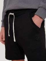 Kratke pamučne hlače s džepovima - Crna_9635648