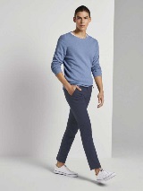 Chino hlače s teksturo in pasom - Modra_8696452