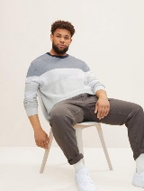 Prugasti pleteni pulover sa šarenim remenom - Siva_65505