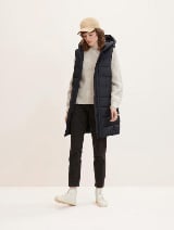 Dugi puf prsluk s kapuljačom - Crna_6682599