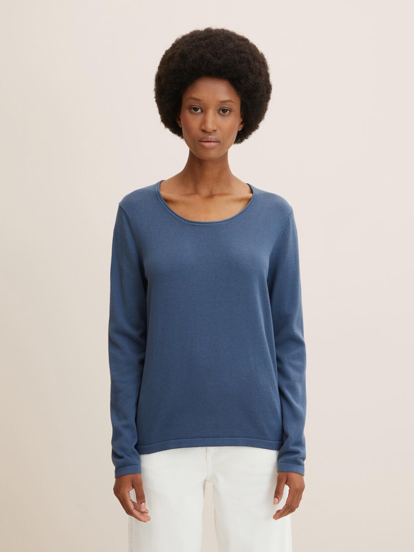 Klasičen pleten pulover z dolgimi rokavi in okroglim izrezom - Modra