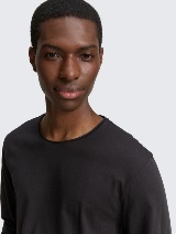 Tricou simplu - Negru_2838890