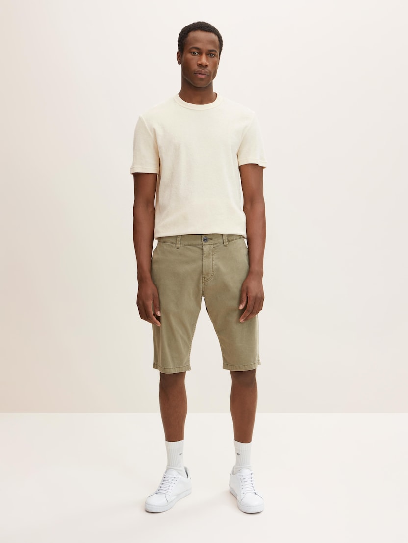 Chino kratke hlače s minimalnim printom - Bež