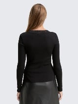 Tricou cu detalii din dantelă - Negru_689361