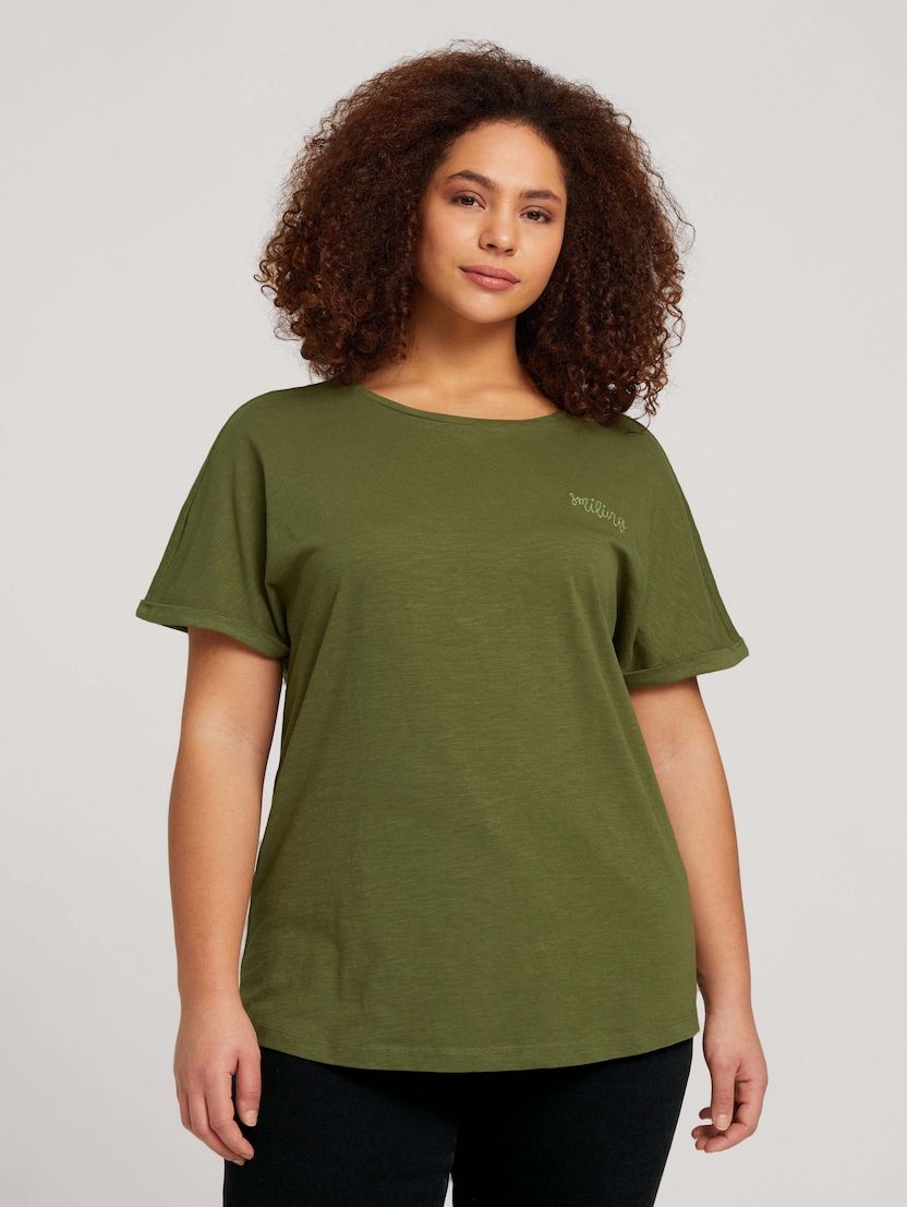 Majica s kratkimi rokavi in majhnim vezenjem na prsih - Zelena