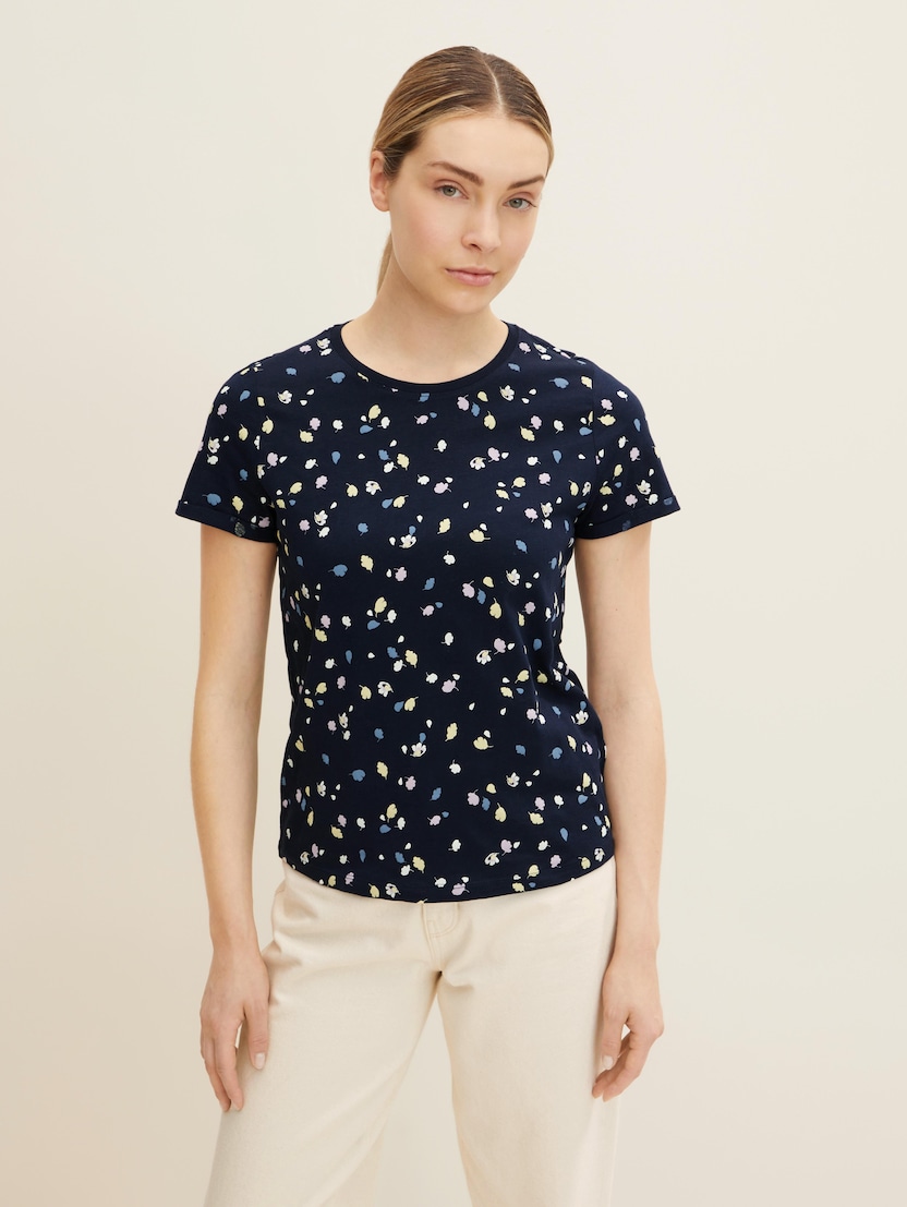 Majica s kratkimi rokavi in majhnim vzorcem po celotnem oblačilu - Vzorec-večbarvna