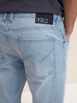 Običajne kratke hlače iz džinsa z elastičnim materialom - Zelena_6653504