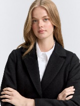 Kaput sa dugmićima - Crna_3448447