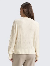 Pulover sa printom po celoj površini - Bela_409732