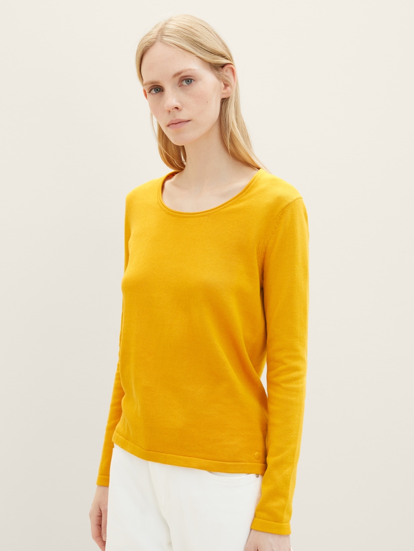 Pleteni pulover s okruglim izrezom - Žuta