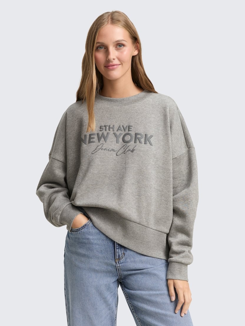 Pulover z lureksom - Siva_673635