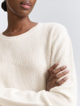 Strukirani pleteni džemper - Bela_916258