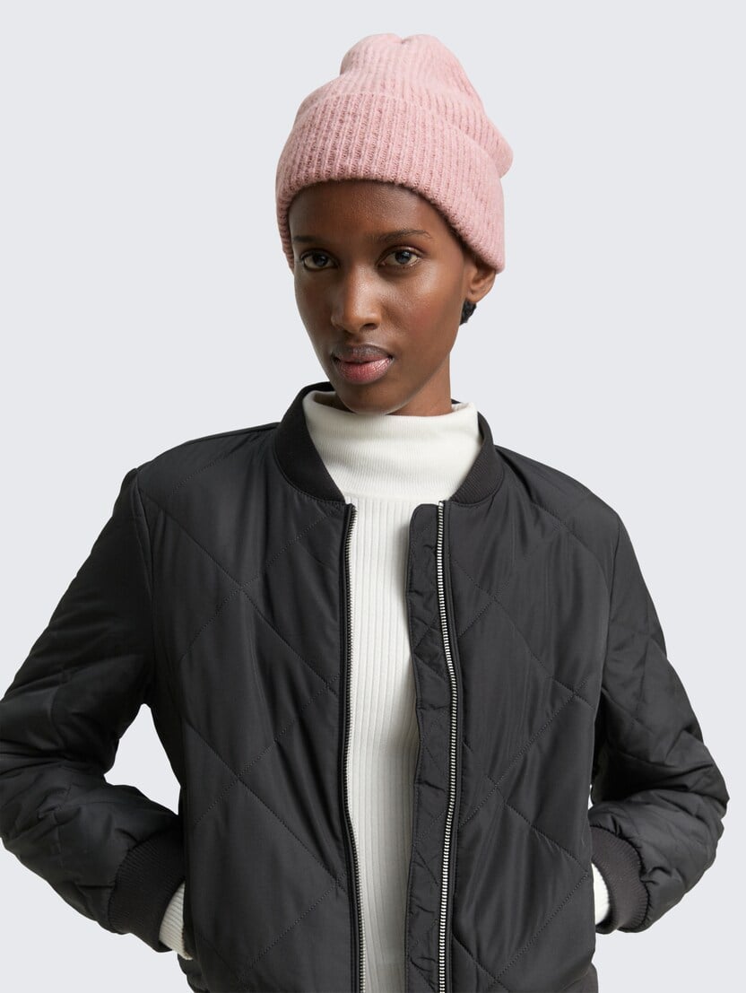 Udobna pletena kapa - Roza_1610069