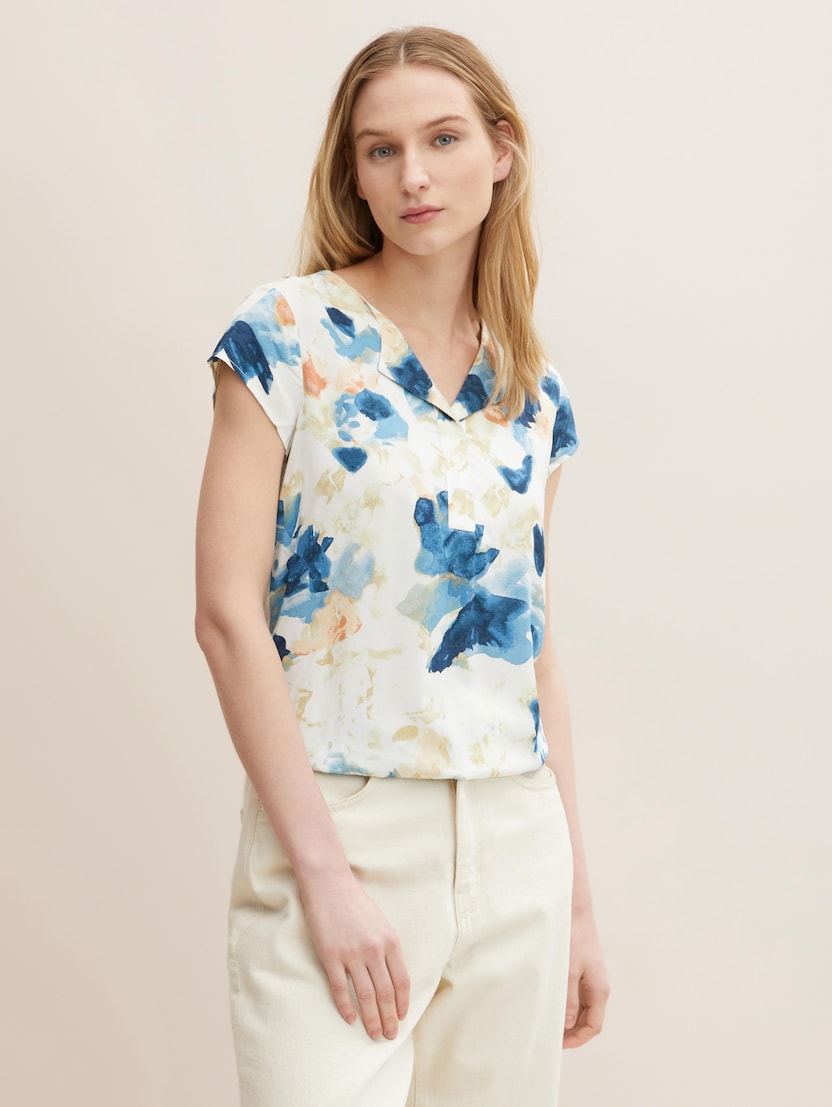  Vzorčasta bluza s kratkimi rokavi z ženstvenim izrezom - Vzorec/večbarvna-1024062-29525